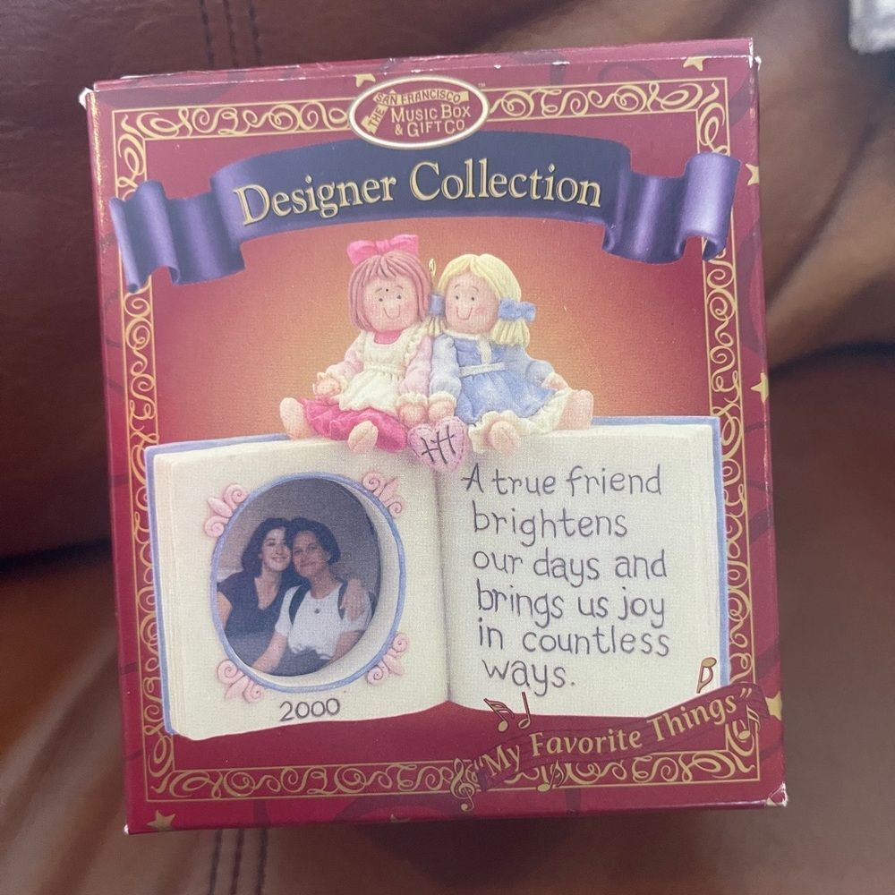 The San Francisco  music box designer collection ornament